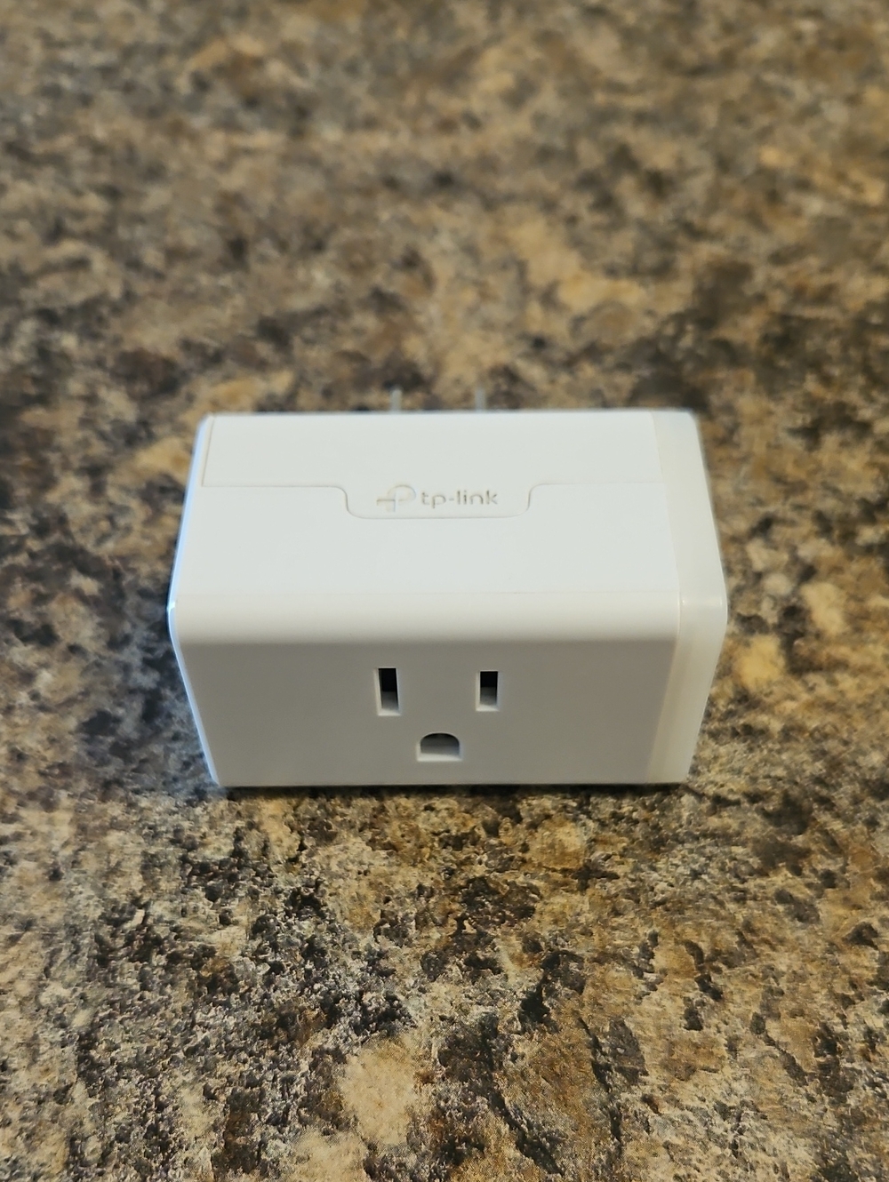TP-Link Kasa Smart Wi‑Fi Plug Lite (HS103) - White